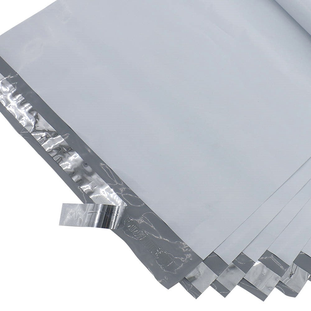 QÚICKK™ Poly Mailers 7.5" x 10.5" 1000/CS - iPackage QÚICKK™ Poly Mailers 7.5" x 10.5" 1000/CS - iPackage